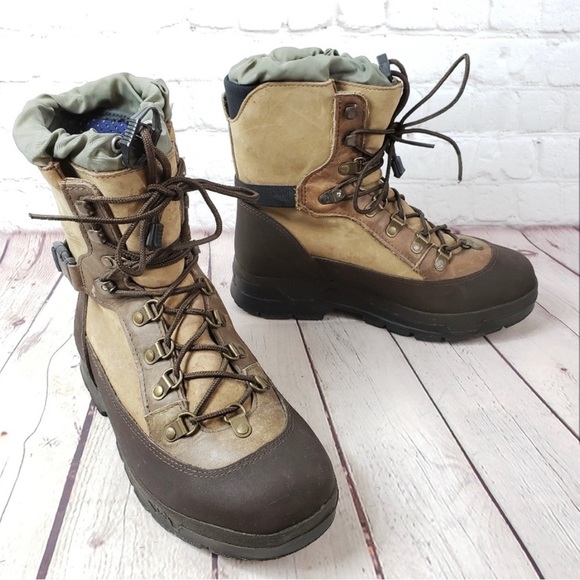 Sorel Conquest Field Boots - Picture 2 of 8